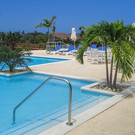 Ocho Rios Under The Palms Vila Exterior foto